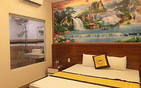 Thang Loi Tam Dao Hotel